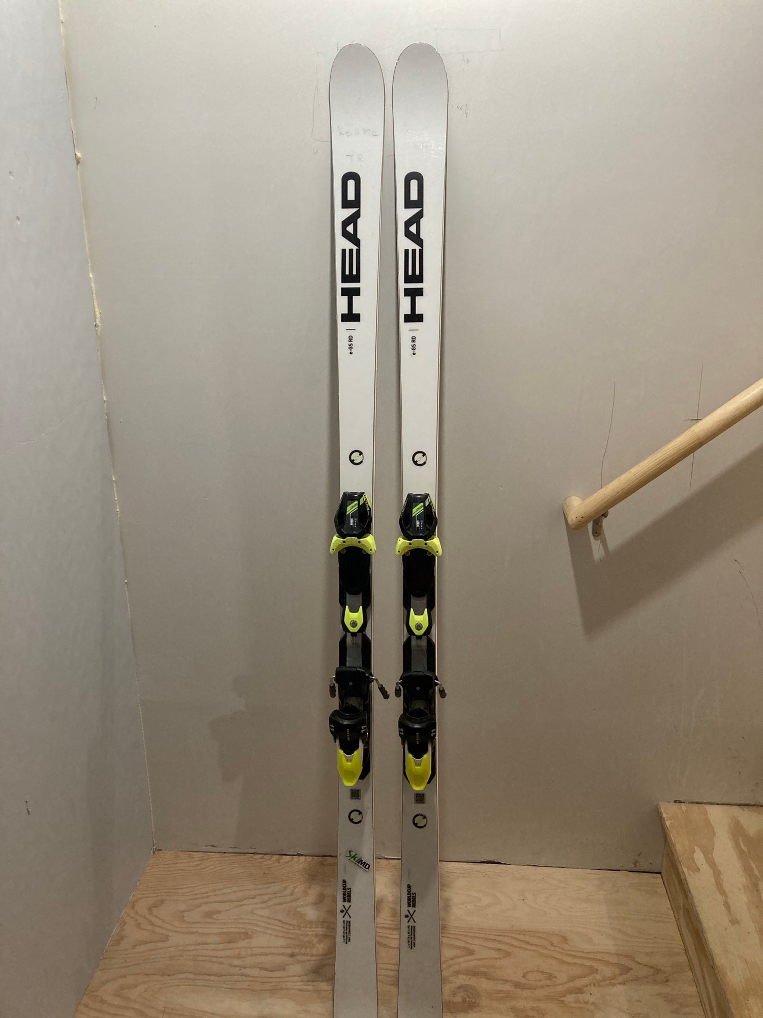 Used Racing W Bindings World Cup Rebels i.GS RD 181 Skis