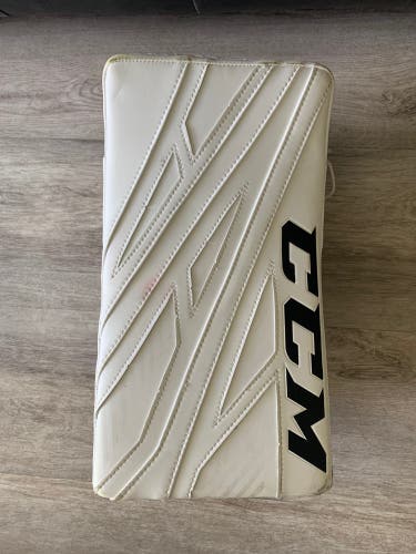 Used Full Right  Senior E4.9 Blocker - White