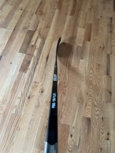 Intermediate New Left Hand Bauer Vapor Hyperlite Hockey Stick P88