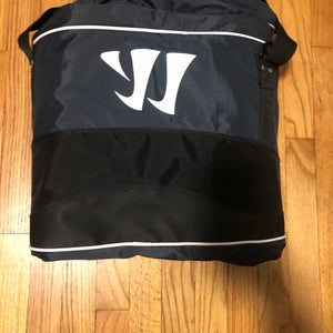 warrior lacrosse black hole duffel bag