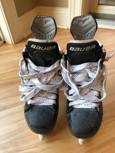 Bauer MX3 Size 3.5 Hockey Skates Regular Width