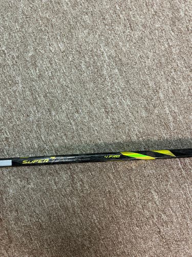 Intermediate Right Handed P29  Super Tacks AS4 Pro Hockey Stick