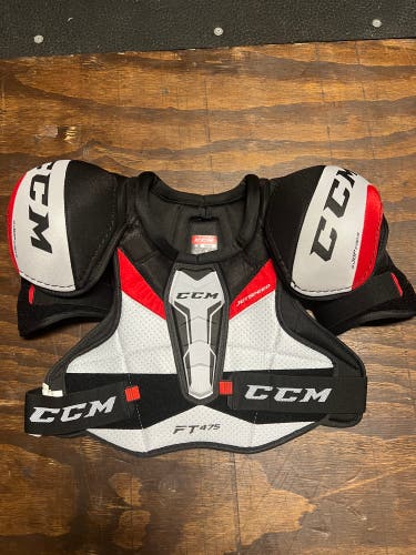 Senior Medium CCM JetSpeed FT475 Shoulder Pads