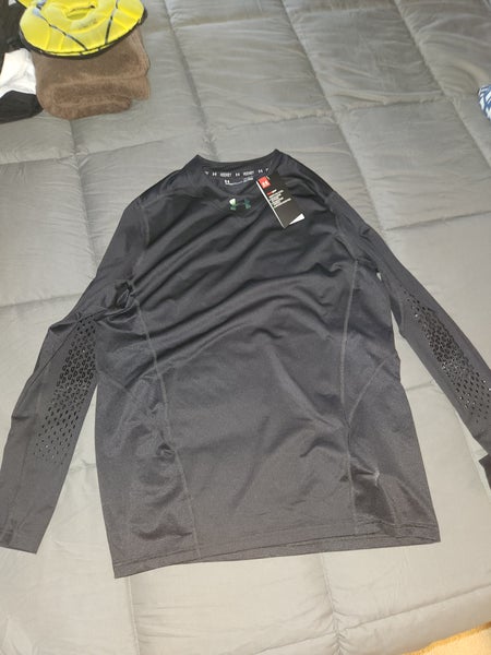 Under Armour gripped Compression shirt