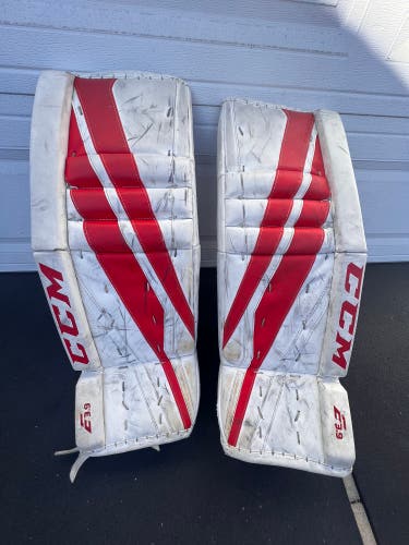 31" CCM Pro Stock Extreme Flex E3.9 Goalie Leg Pads
