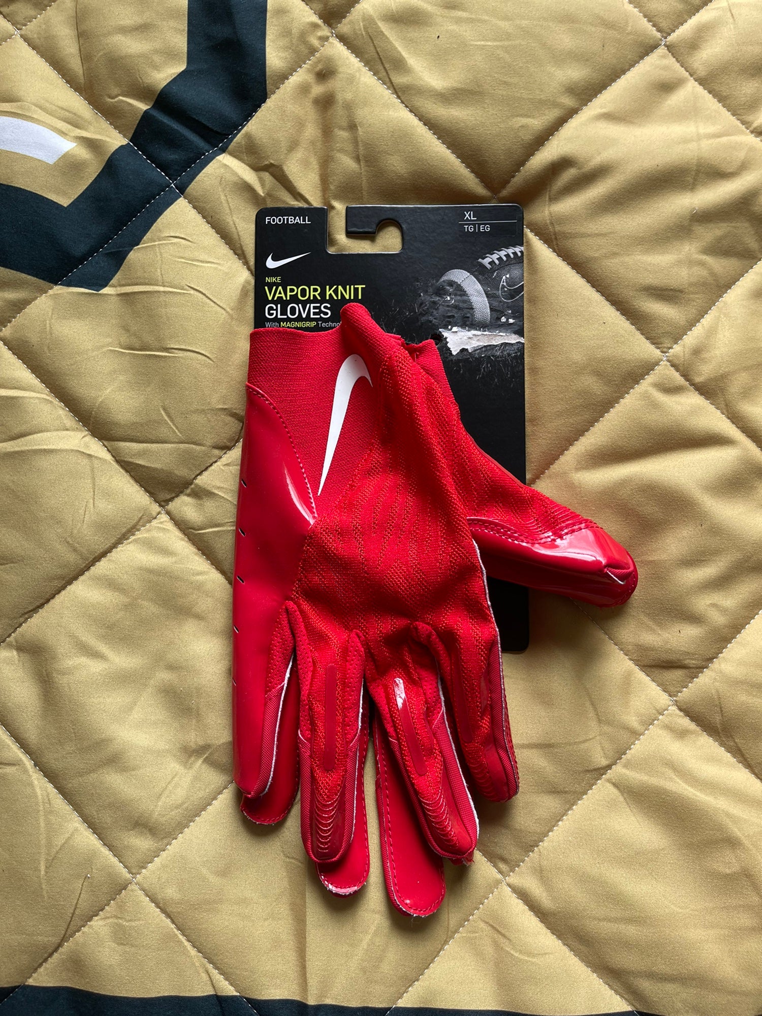 Nike Vapor Knit Elite Magnagrip Football Receiver Gloves Red DM0056-663  Size XL | SidelineSwap