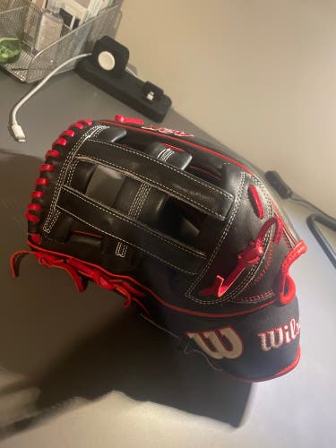 Wilson A2K JS22 Juan Soto game spec 12.75 inch left handed baseball glove