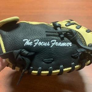 NEW All Star Focus Framer Training Catchers Mitt NEVER USED NWOT