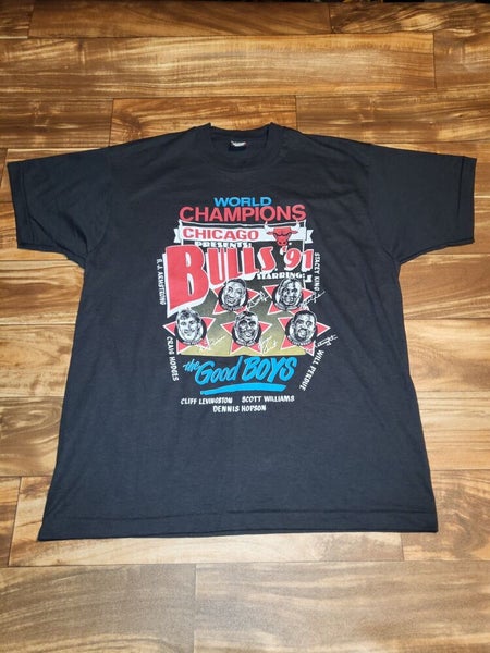 Sports / College Vintage NBA Chicago Bulls 1991 1992 Champions Tee Shirt Size XL Made in USA