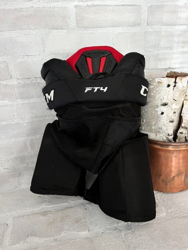 Junior Small CCM jetspeed FT4 hockey pants