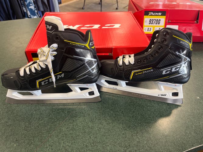 New CCM Regular Width Size 6.5 Super tacks 9370 Hockey Goalie Skates