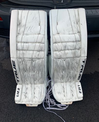 True L12.2 Leg Pads Senior Pro 33+2