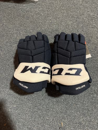New Navy CCM HGTK Pro Stock Gloves Colorado Avalanche Matteau 15”