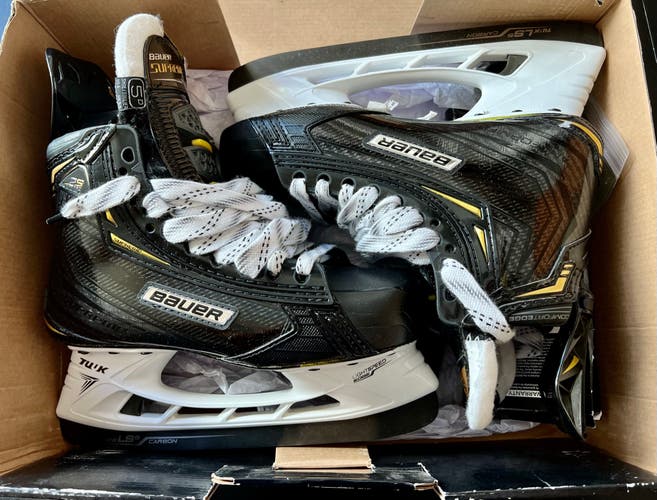 NEW Junior Bauer Supreme 2S Pro Size 5D (Regular) Hockey Skates(US Shoe Size 6D)