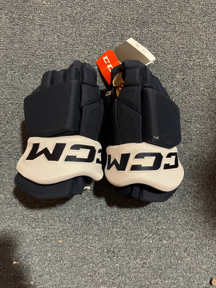 New Navy CCM HGTKPP Pro Stock Gloves Colorado Avalanche Team Issue 15”