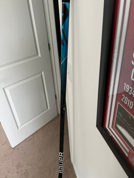 Senior Right Handed P88 Nexus 3N Pro Hockey Stick