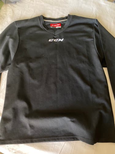 Senior CCM Medium Practice Hockey Jersey Black