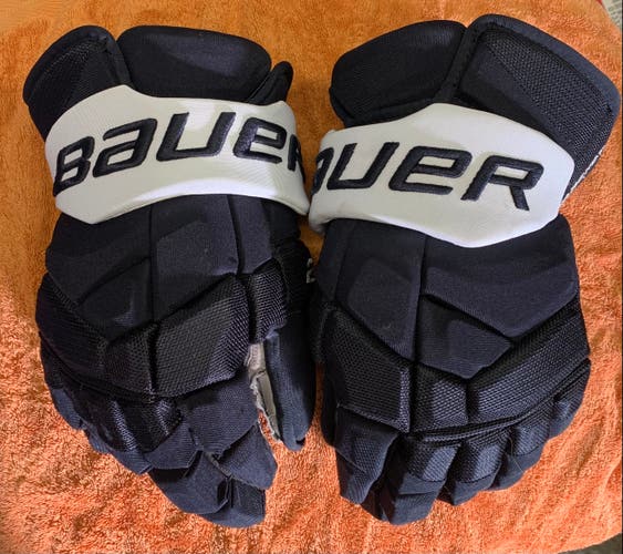 Used Bauer Supreme 2S Pro Gloves 14" Pro Stock