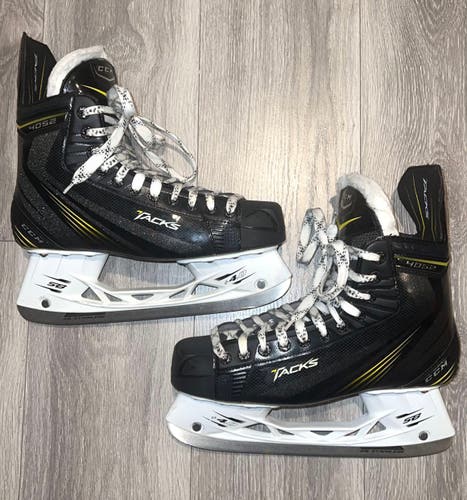 Used CCM Regular Width  Size 9 Tacks 4052 Hockey Skates