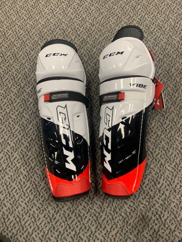 CCM  Jetspeed Vibe 15” Shin Pads