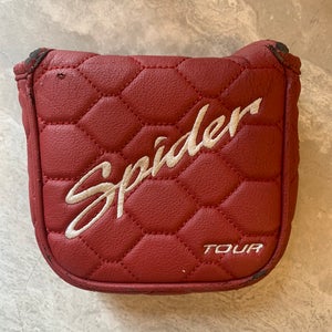Great Condition Red Spider Tour Putter Cover
