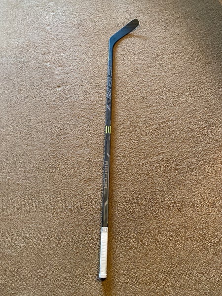 Senior Right Handed P14 Pro Stock RibCor 40K Hockey Stick