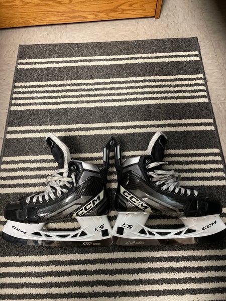Customized AS-V Pro CCM Tacks Skates