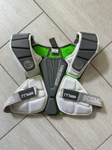 Maverik Max Shoulder Pads