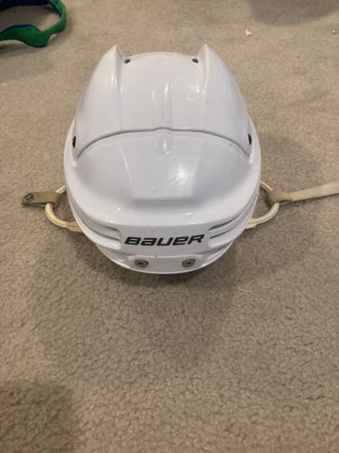 Used Medium Bauer 4500 Helmet