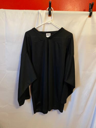 Brand New Black Mens Large Jersey
