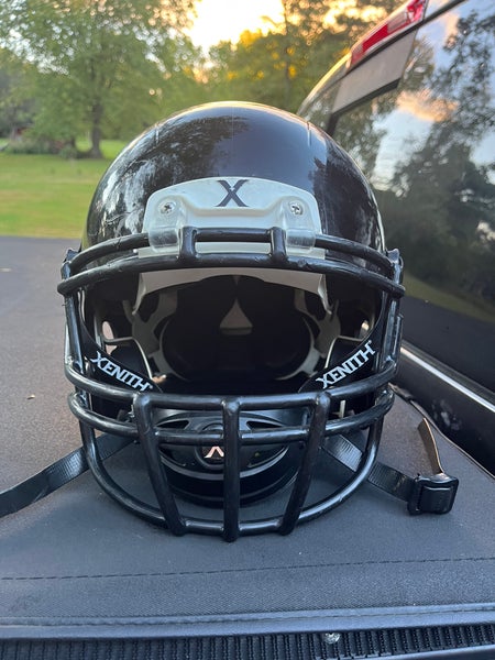 Used  Adult Large Xenith X2E Helmet