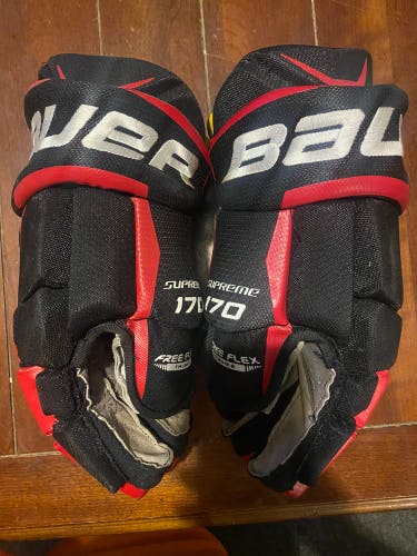 Bauer 170 15” senior gloves