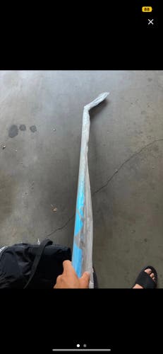 New Right Handed P28  Nexus Geo Hockey Stick