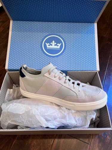 Gray Adult Used Men's Size 11.5