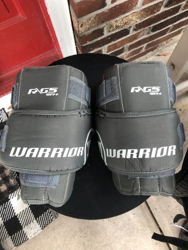 Warrior R/G 5+ Senior Goalie Knee Pads