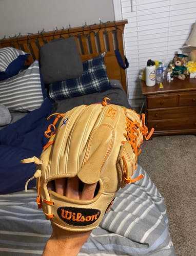 Used Right Hand Throw 12" A2000 Baseball Glove