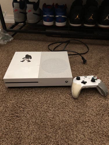 Xbox 1 S 500 Gigs