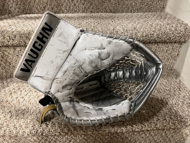 Used Regular Vaughn Pro Spec Velocity Pro Stock