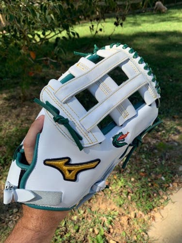 College Issue UAB Mizuno Pro