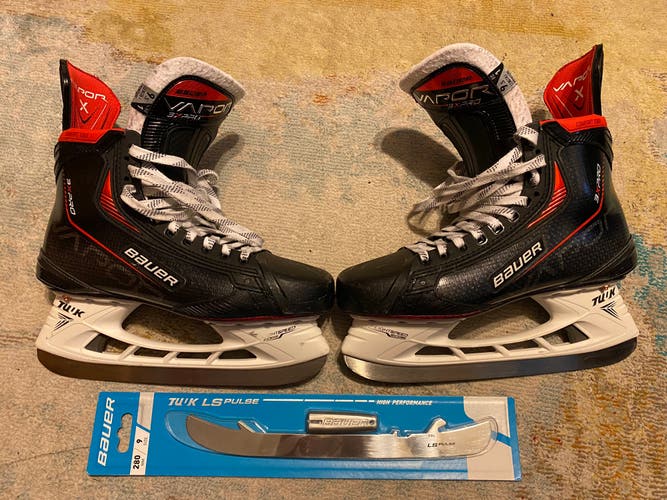 Bauer Vapor 3X Pro Hockey Skates - 9.5 Fit 1 - Upgraded LS Pulse Steel