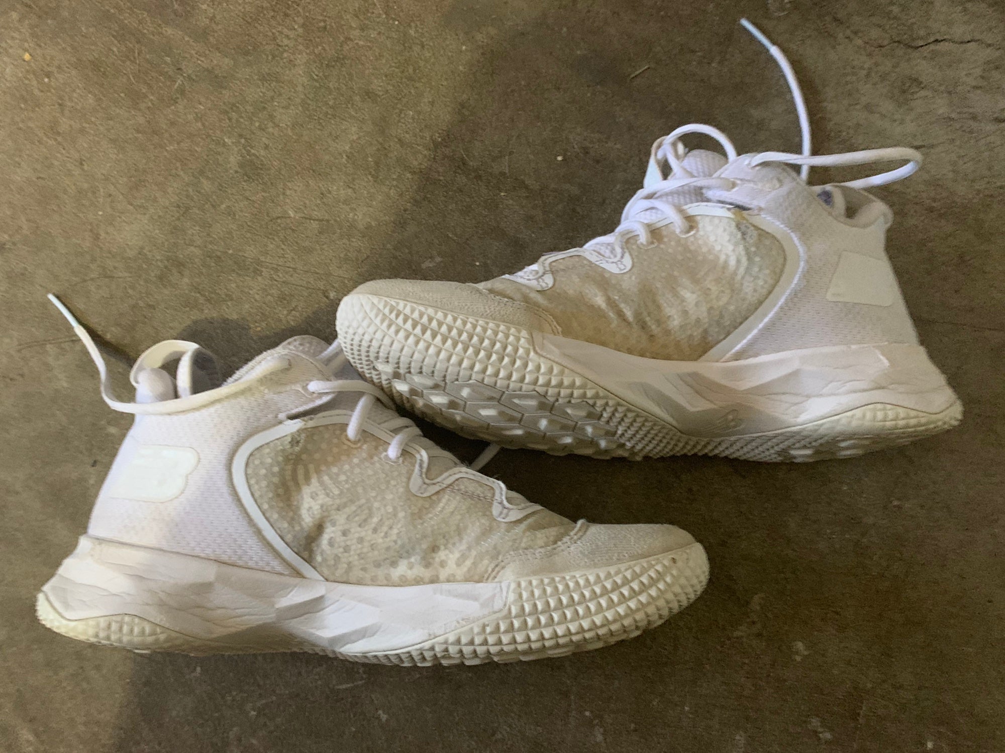 AUCTION - Used New Balance FreezeLX V3 
