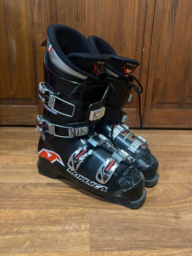 Nordica alpine plug Ski Boots