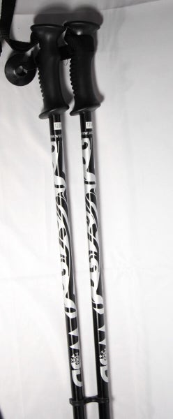 NEW Ski poles adult downhill/alpine Aluminum  black/silver Pair  120cm  with baskets  New 2023