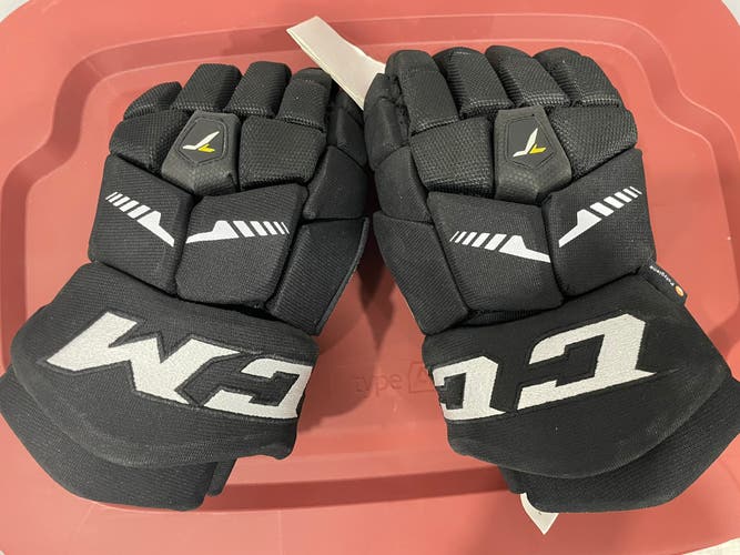 New CCM Tacks Hockey Gloves Black Men 14”