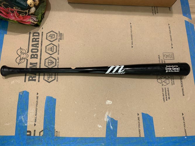 Marucci Professional Wood Bat 2022 Wood 33 Inch 30 Oz 271 Model