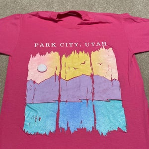 Park City Utah T Shirt Men Small Adult Pink Mountain Nature Vintage 90s Ski USA