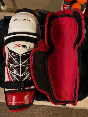 Bauer  Vapor X80 Shin Pads