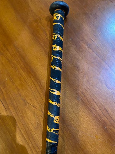 Used USSSA Certified 2021 Dirty South Composite Kamo Bat (-8) 24 oz 32"