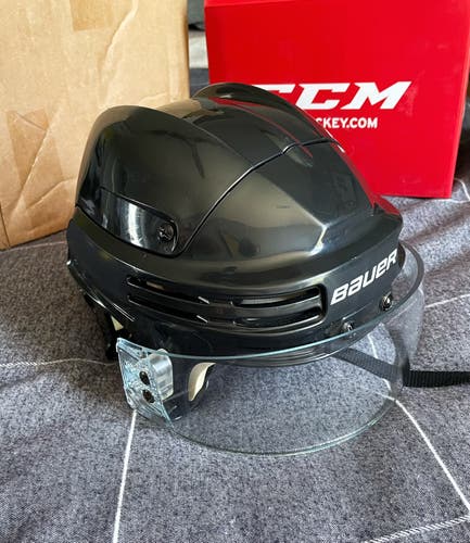 Used Medium Bauer 4500 Helmet Pro Stock