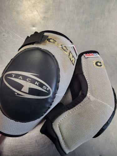 Used Ccm 452 Tacks Md Hockey Elbow Pads
